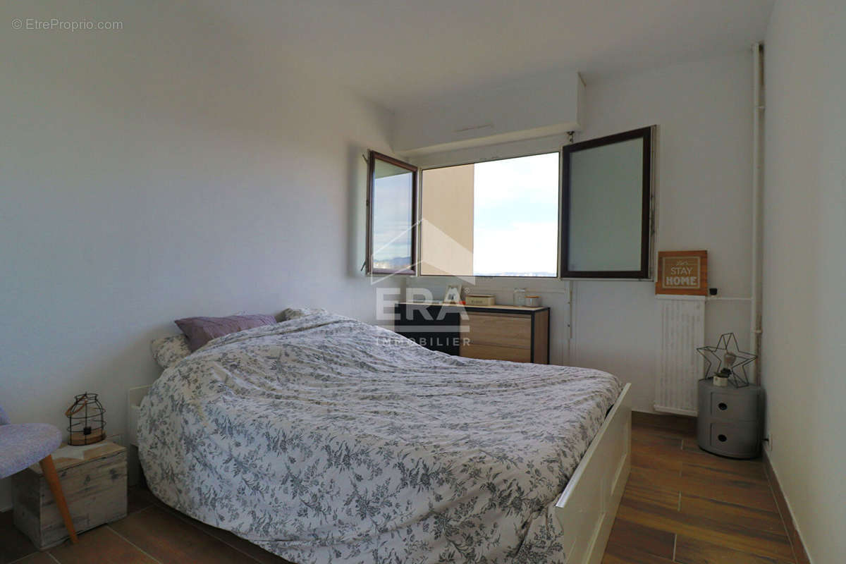 Appartement à MARSEILLE-10E