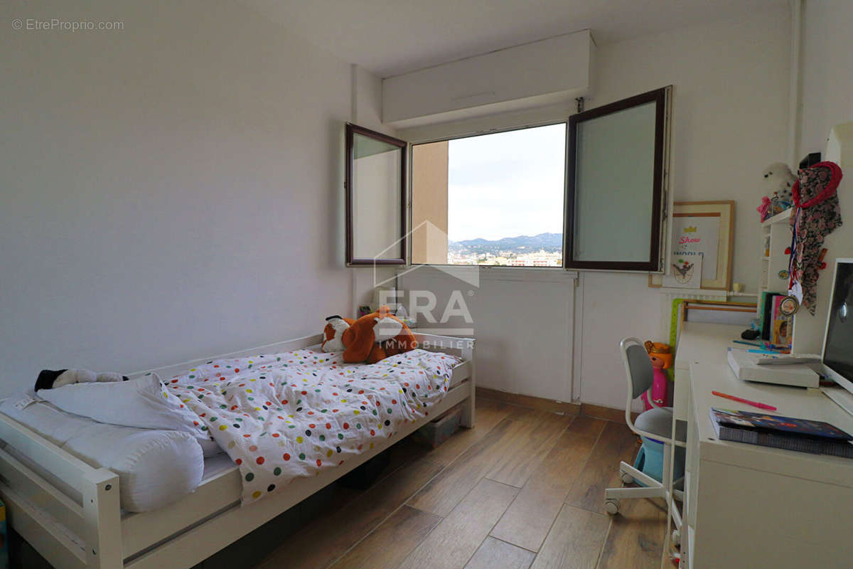 Appartement à MARSEILLE-10E