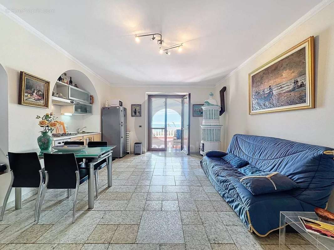 Appartement à MENTON