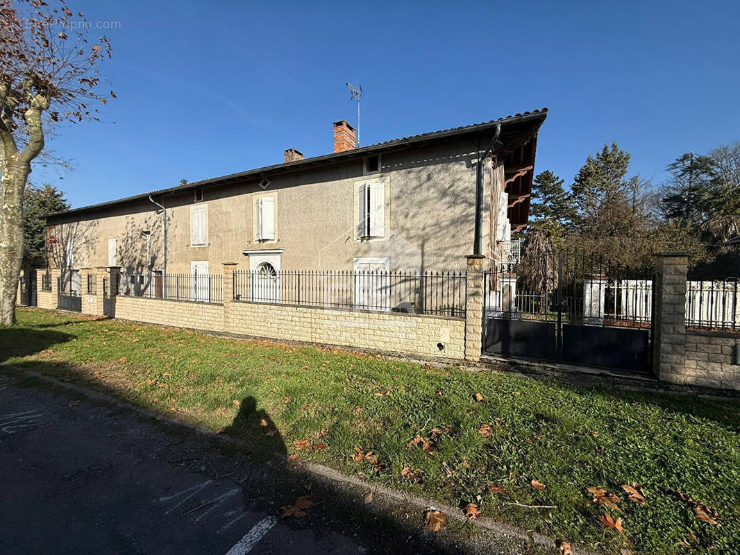 Maison à PARISOT