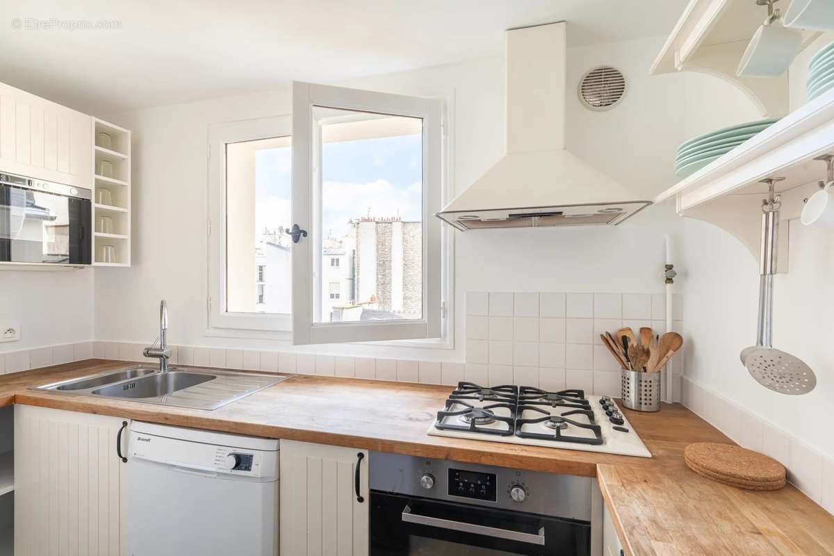 Appartement à PARIS-6E