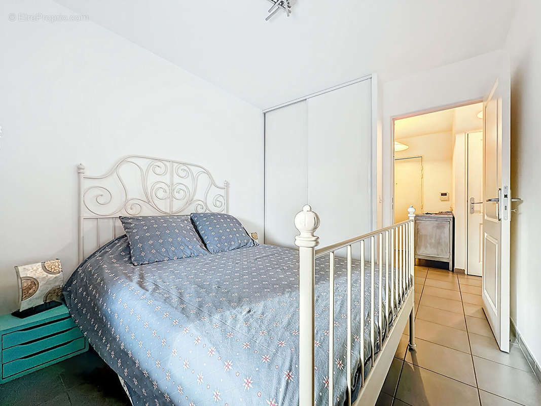 Appartement à MARSEILLE-16E