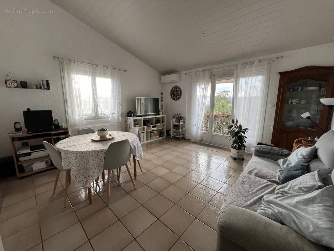 Appartement à MONTELIMAR