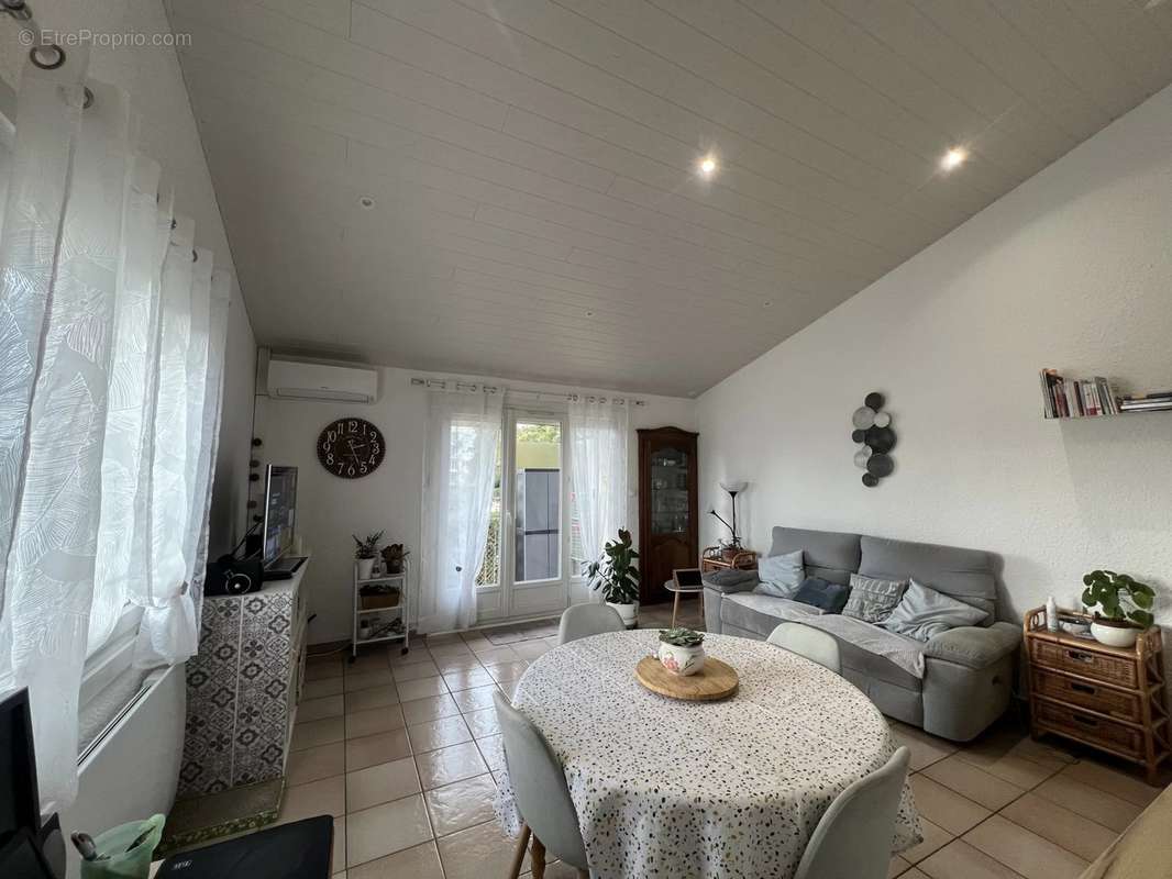 Appartement à MONTELIMAR