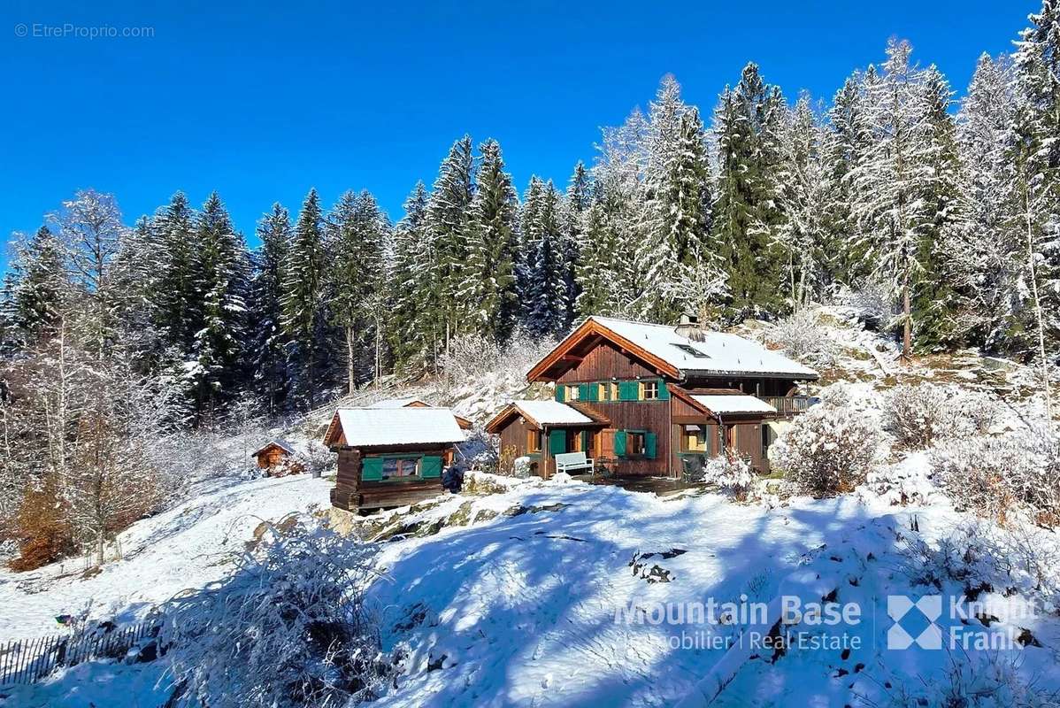 Maison à LES HOUCHES