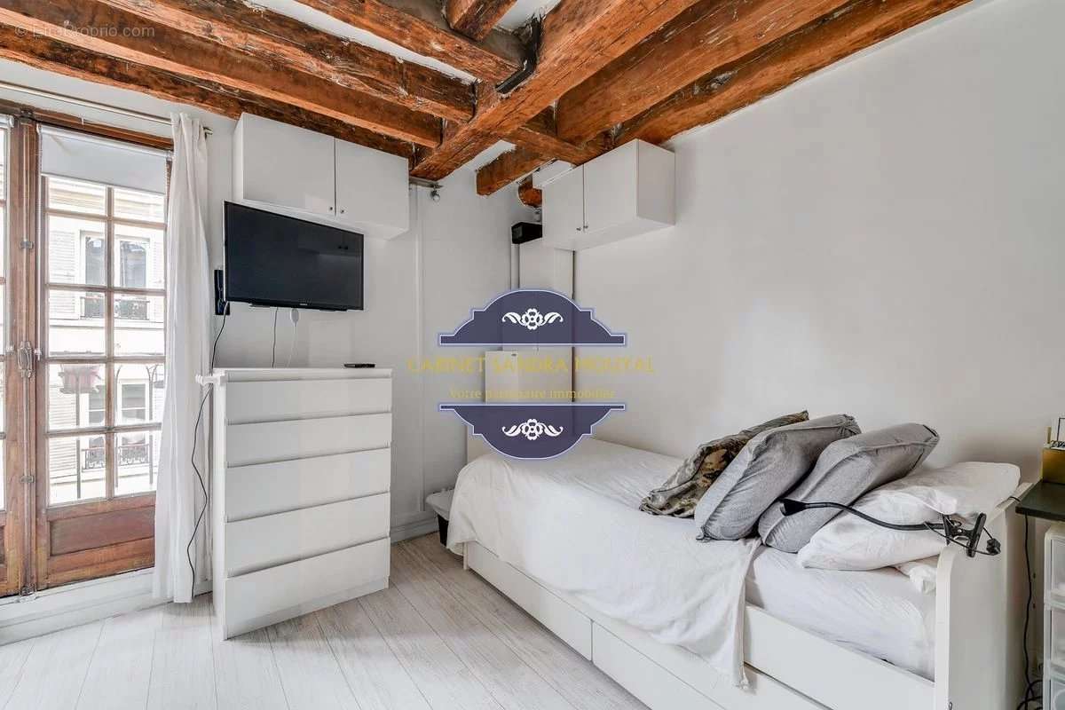 Appartement à PARIS-6E