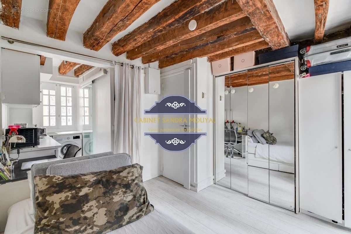 Appartement à PARIS-6E