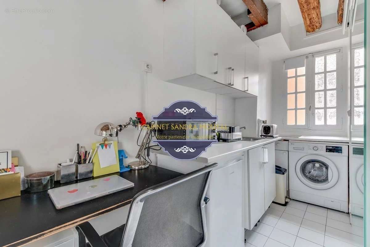 Appartement à PARIS-6E