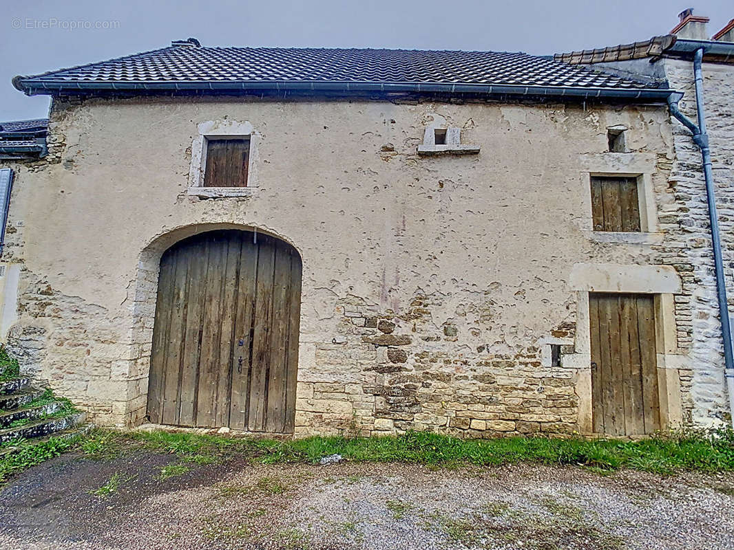 Maison à BEAUNE