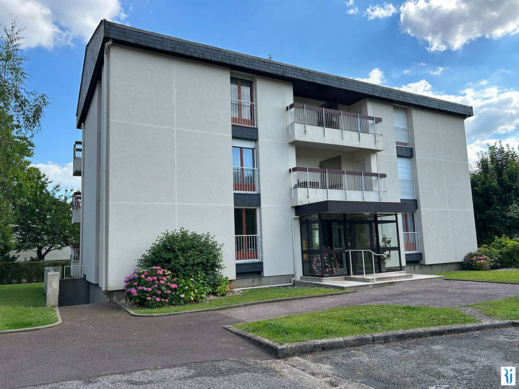 Appartement à BOIS-GUILLAUME