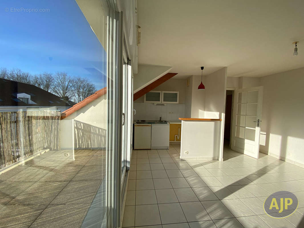 Appartement à SAINT-SEBASTIEN-SUR-LOIRE