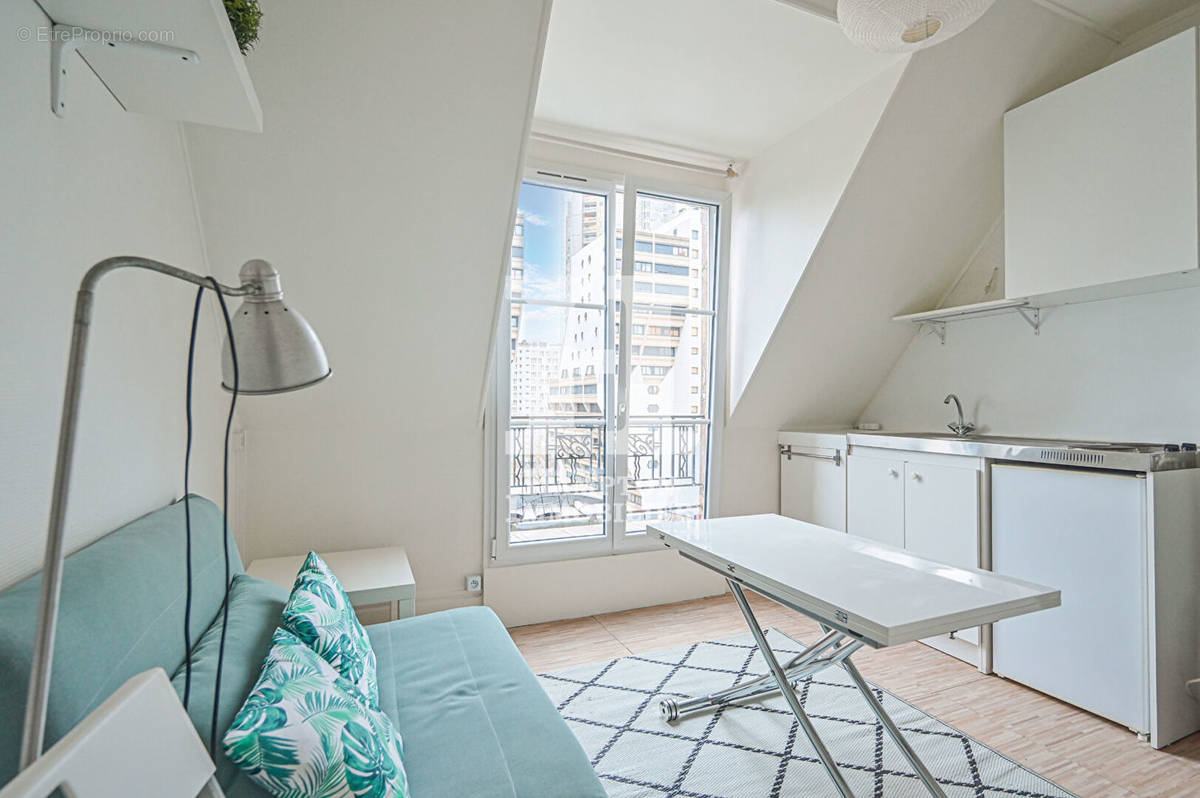 Appartement à PARIS-19E