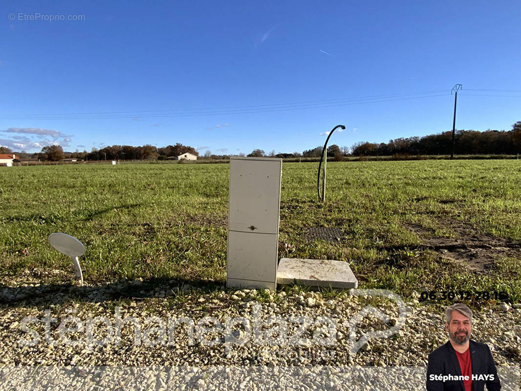 Terrain à MERIGNAC