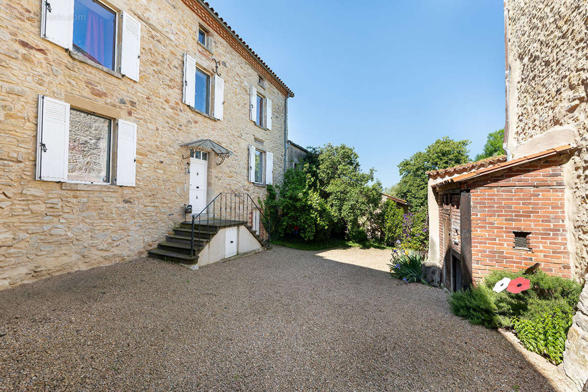 Maison à LAMONTGIE