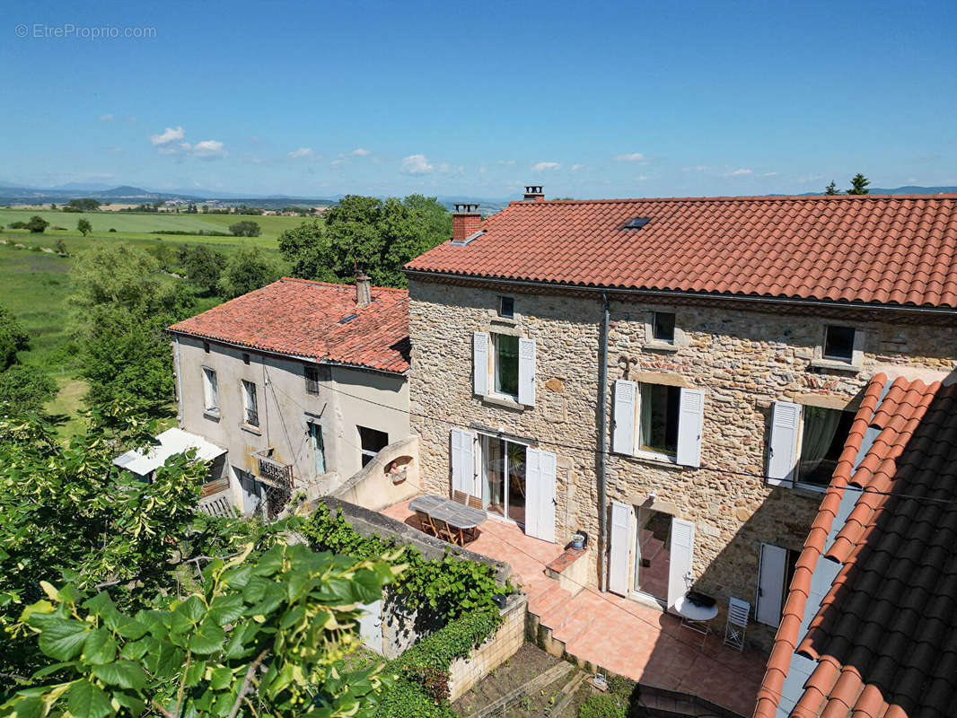 Maison à LAMONTGIE