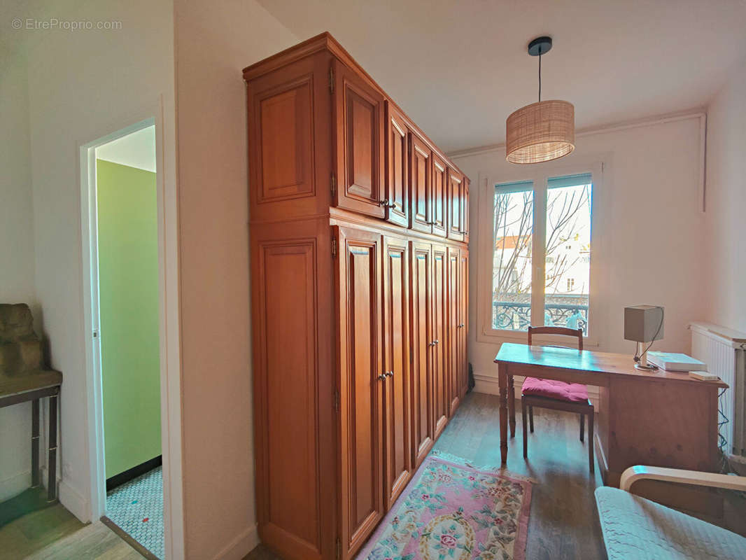 Appartement à PARIS-6E