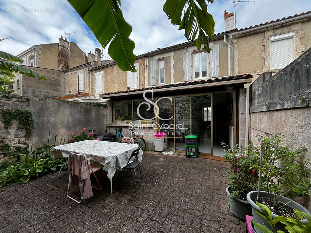 Maison à ANGOULEME