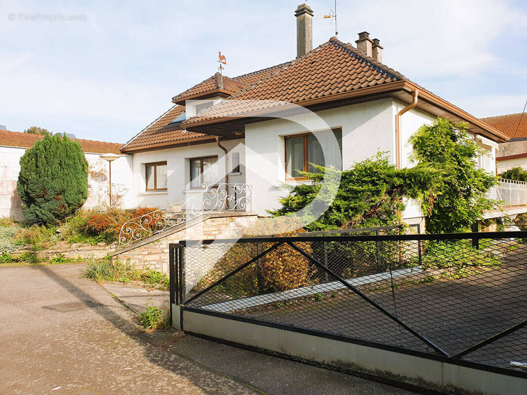 Maison à BLAINVILLE-SUR-L&#039;EAU