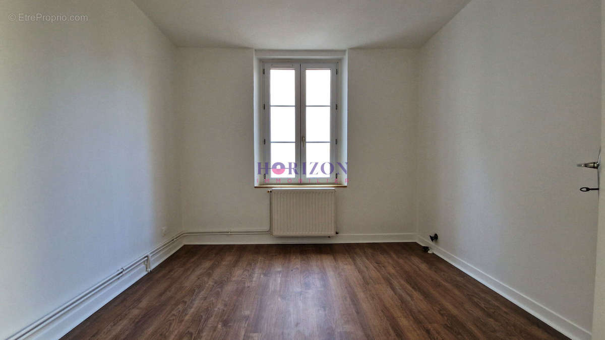 Appartement à LUZARCHES