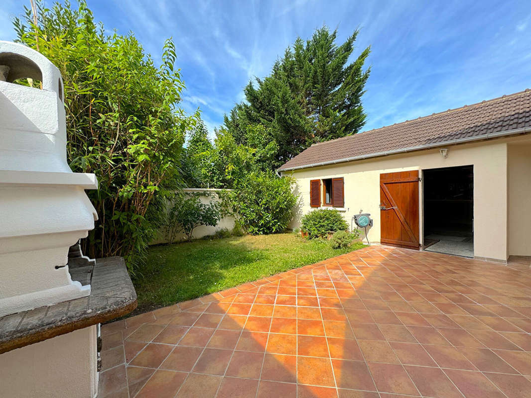 Maison à CARRIERES-SUR-SEINE