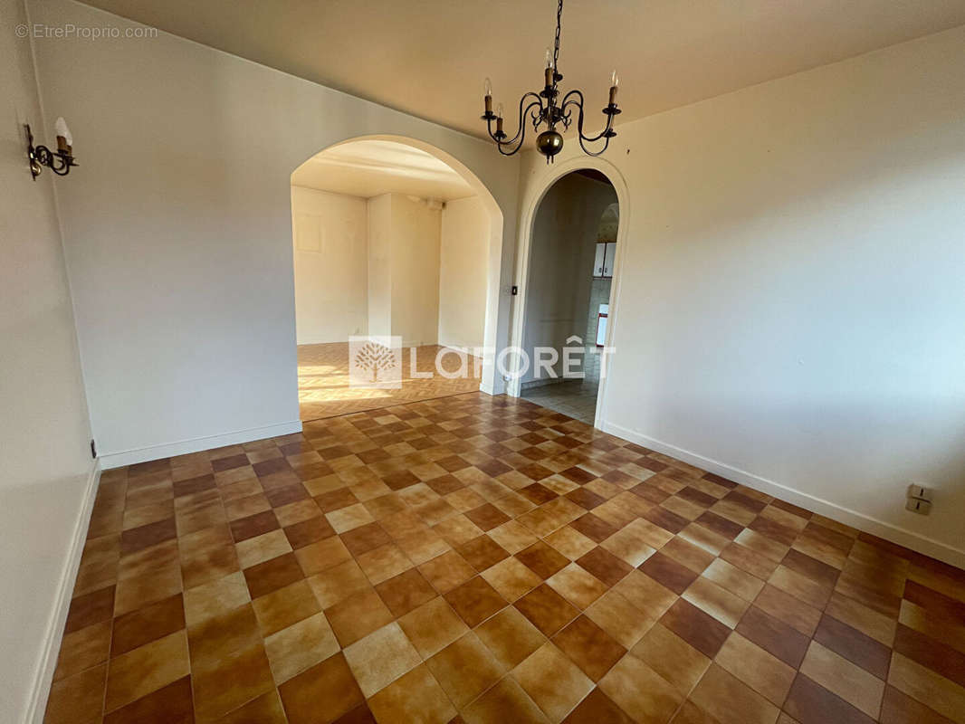 Appartement à ALBERTVILLE