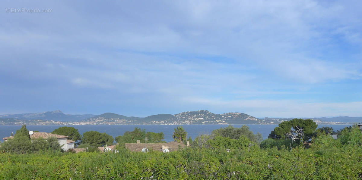 Appartement à HYERES