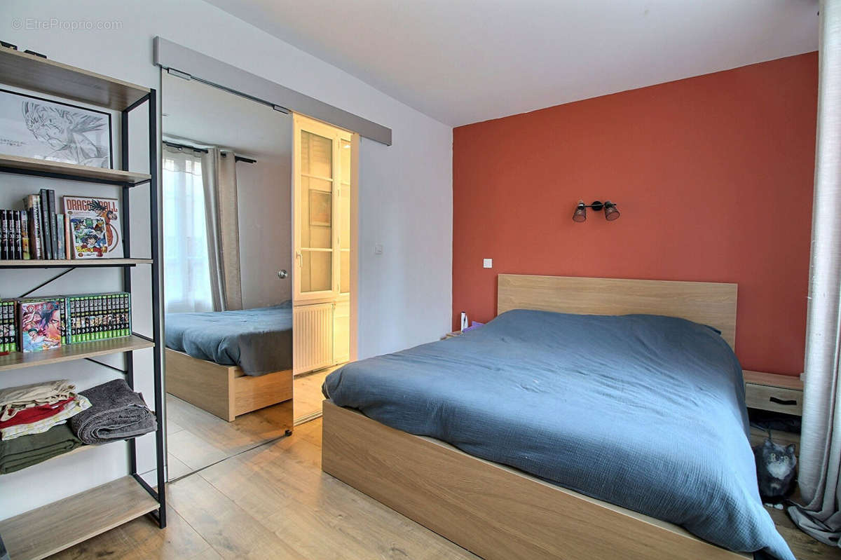 Appartement à COLOMBES