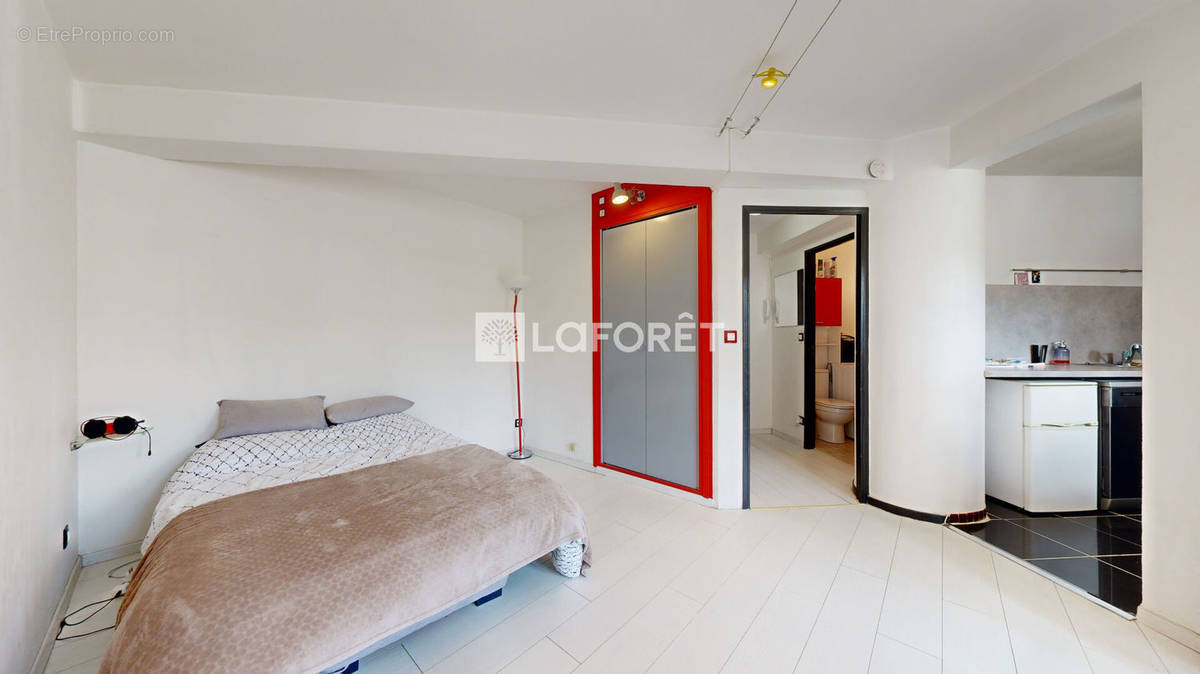 Appartement à NANTERRE