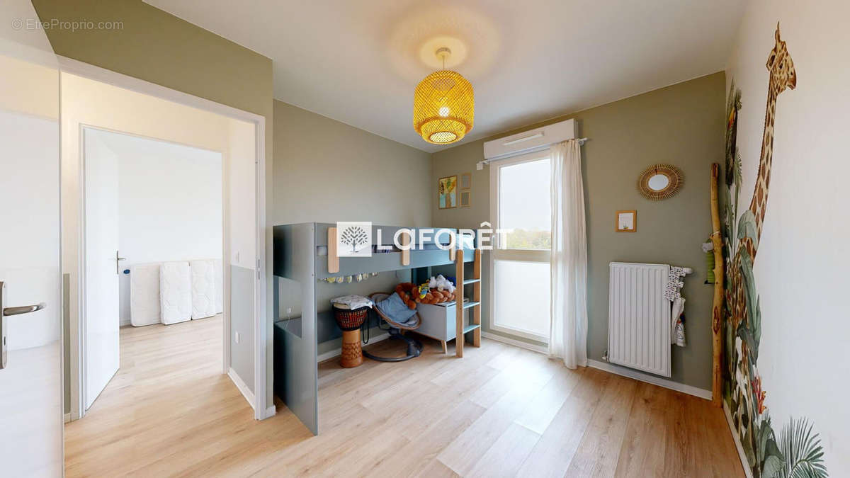 Appartement à NANTERRE