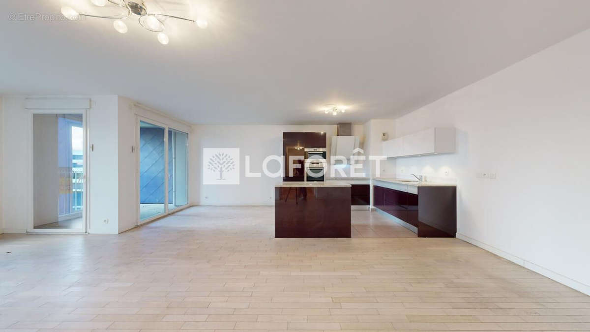 Appartement à NANTERRE