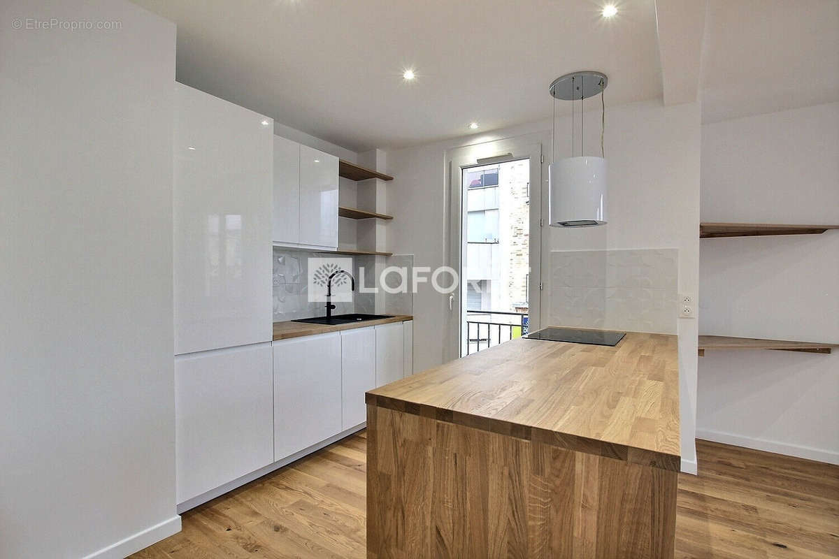 Appartement à ASNIERES-SUR-SEINE