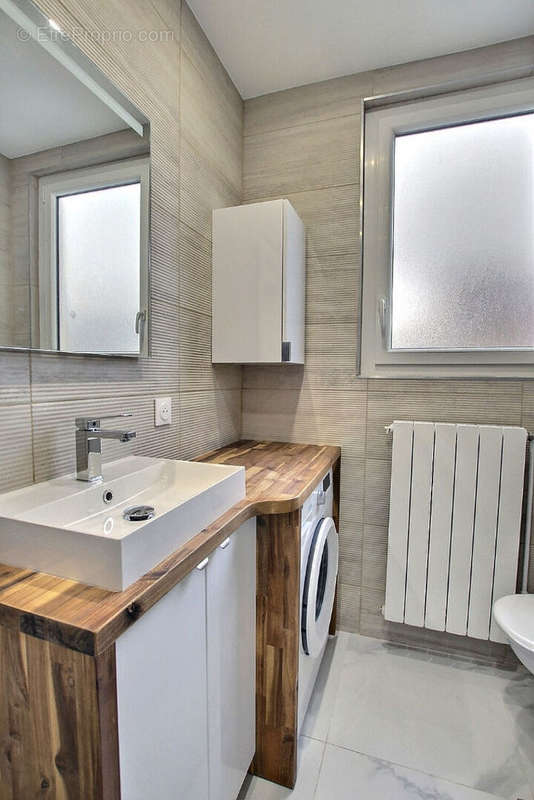 Appartement à ASNIERES-SUR-SEINE