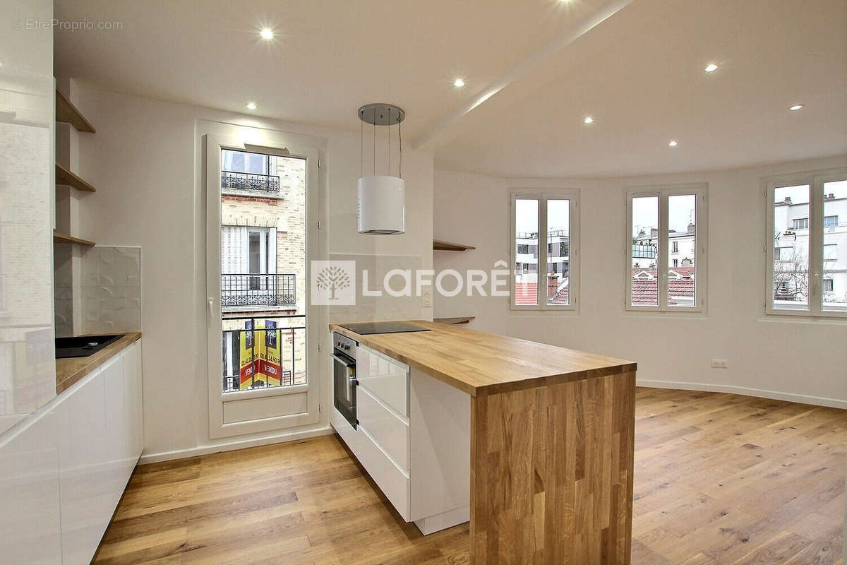 Appartement à ASNIERES-SUR-SEINE