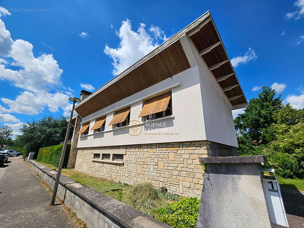 Maison à VINCEY