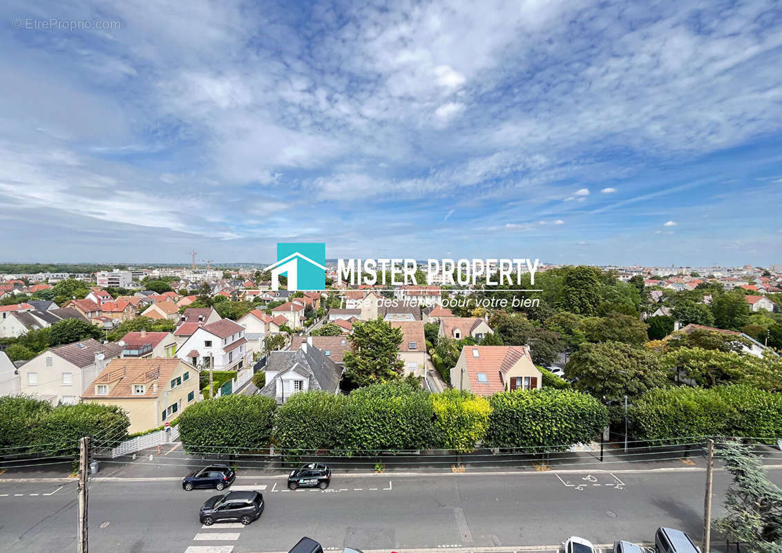 Appartement à SARTROUVILLE