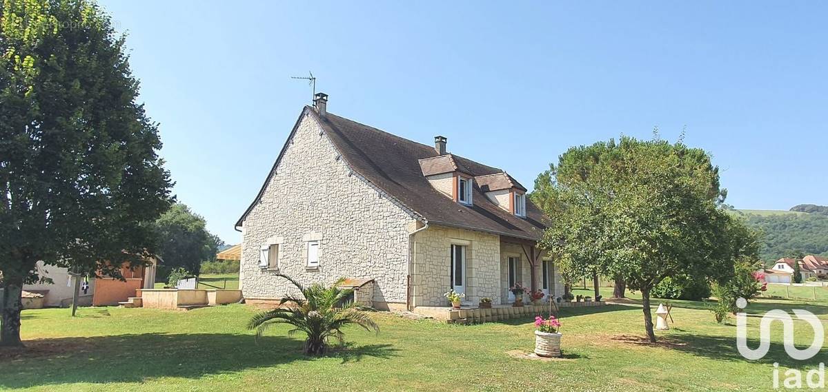 Photo 1 - Maison à PAZAYAC