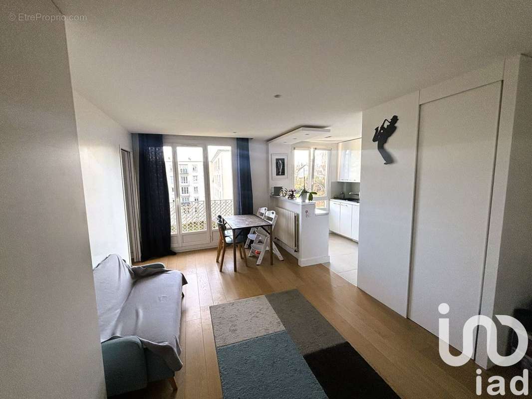 Photo 3 - Appartement à RUEIL-MALMAISON