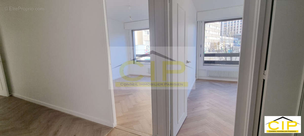 Appartement à PARIS-19E