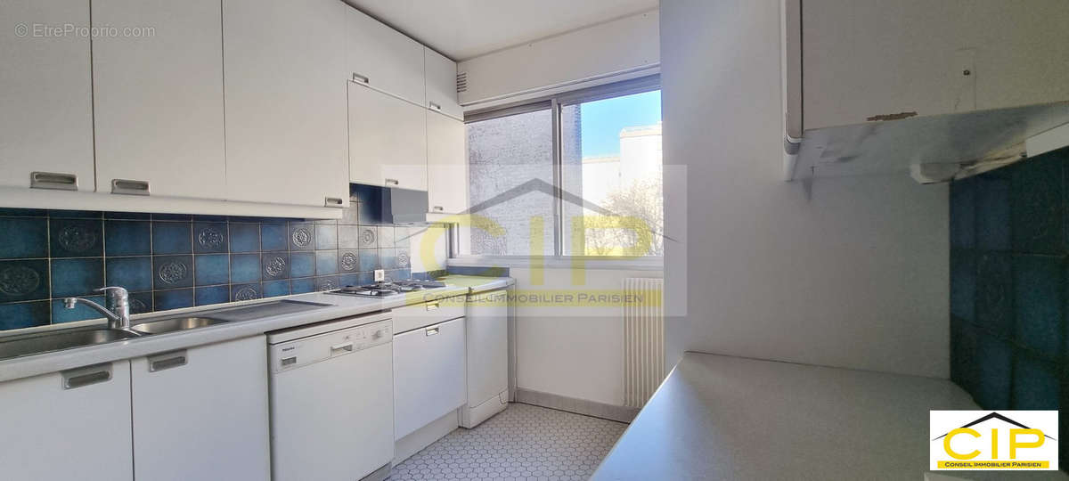 Appartement à PARIS-19E