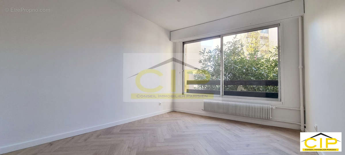 Appartement à PARIS-19E