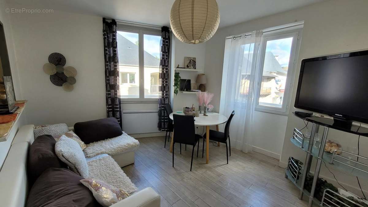 Appartement à LOUVIE-JUZON