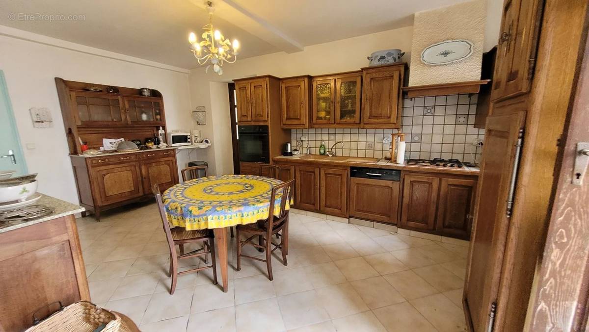 Appartement à LESTELLE-BETHARRAM