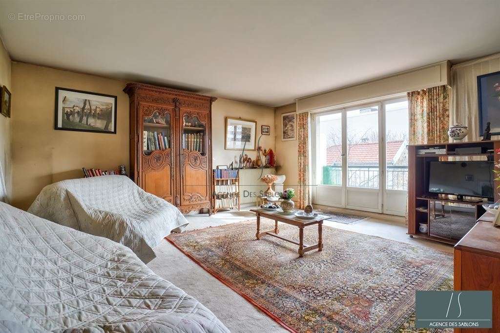 Appartement à LE VESINET