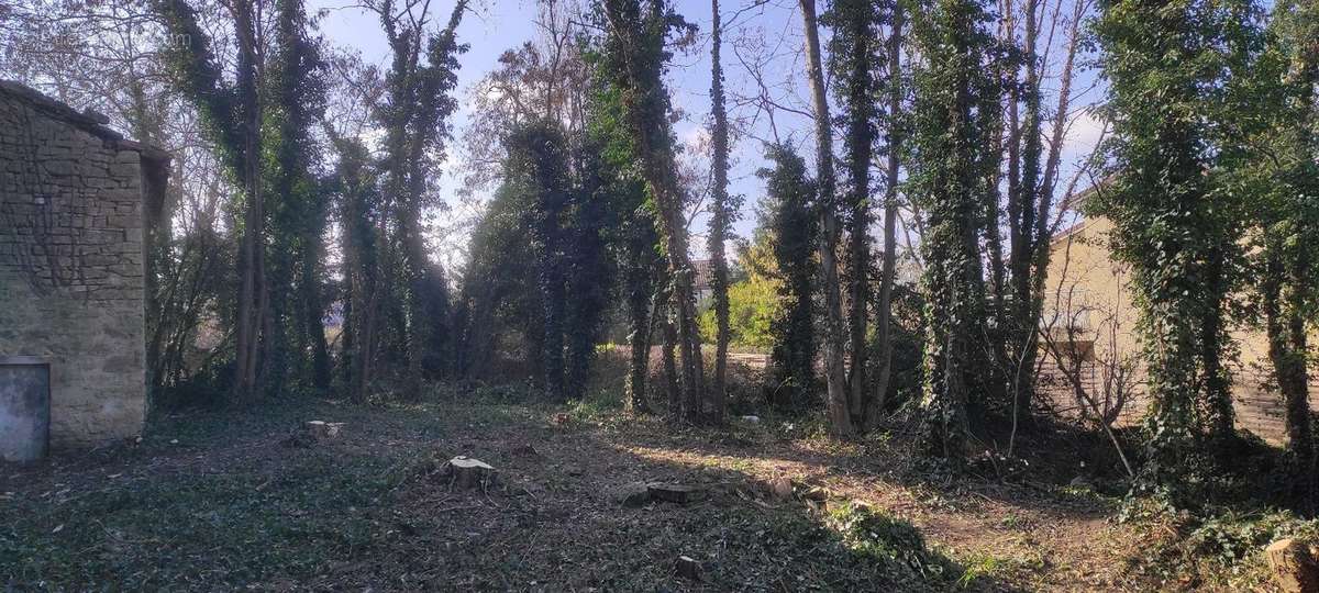 Maison à L&#039;ISLE-D&#039;ABEAU