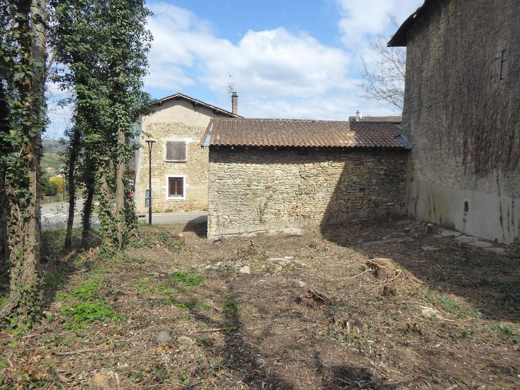 Maison à L&#039;ISLE-D&#039;ABEAU