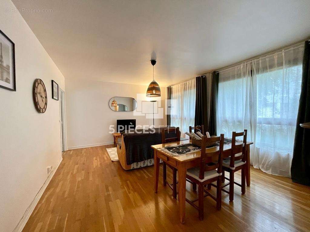 Appartement à ISSY-LES-MOULINEAUX