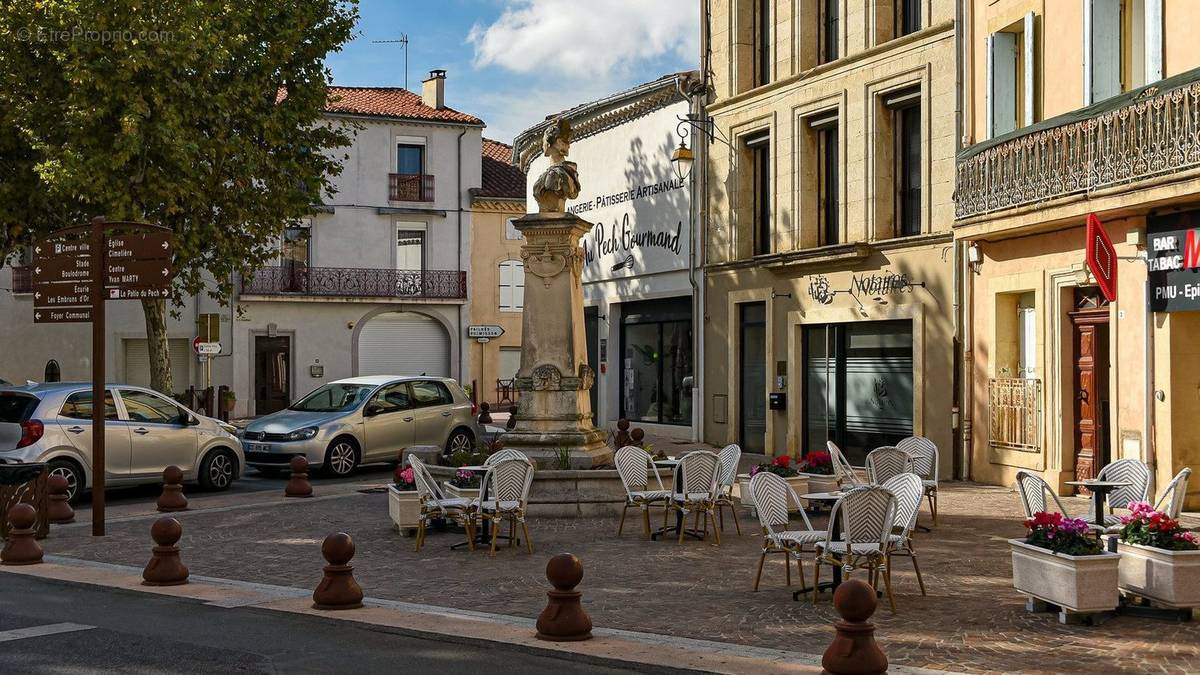 Appartement à THEZAN-DES-CORBIERES