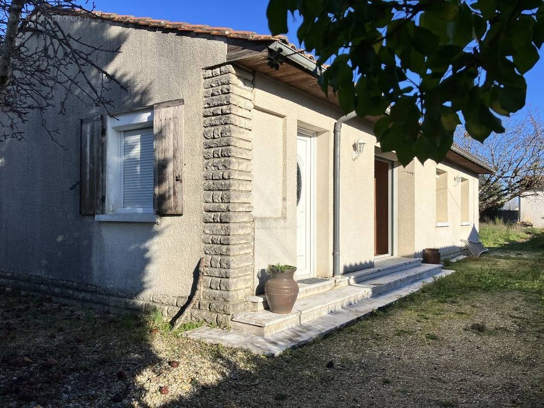 Maison à JARNAC