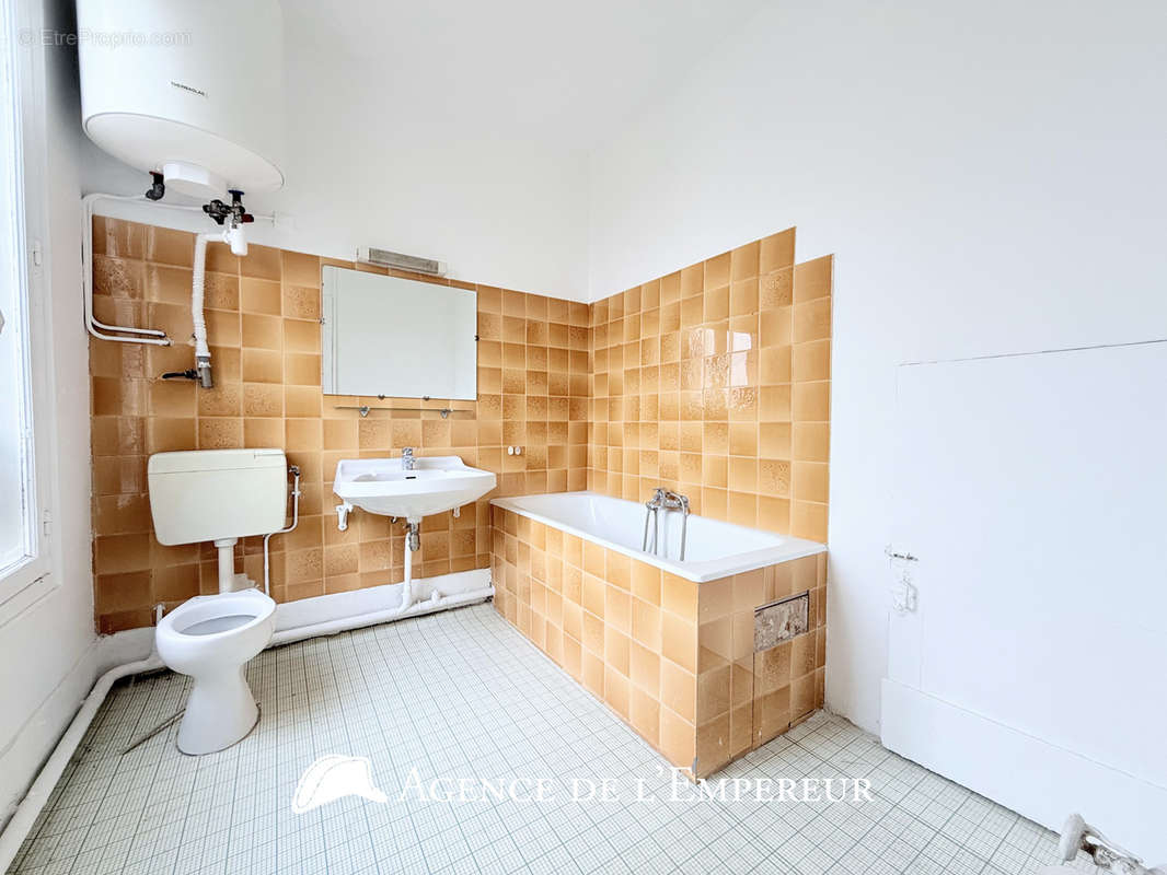 Appartement à NANTERRE