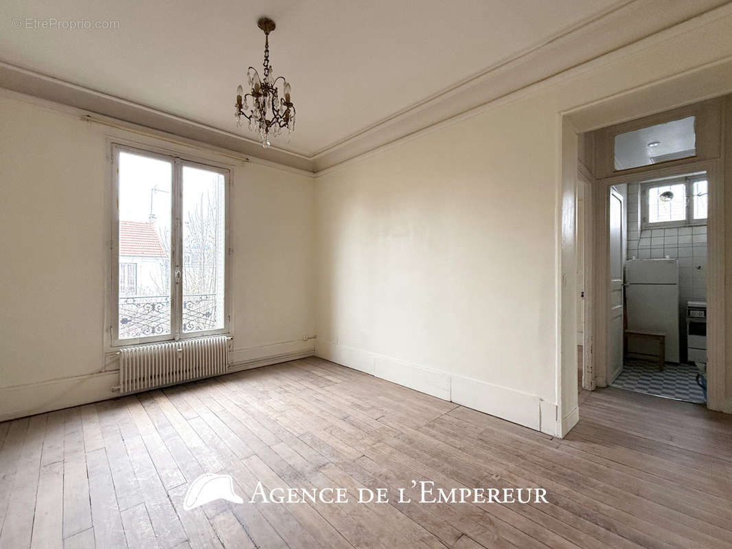 Appartement à NANTERRE